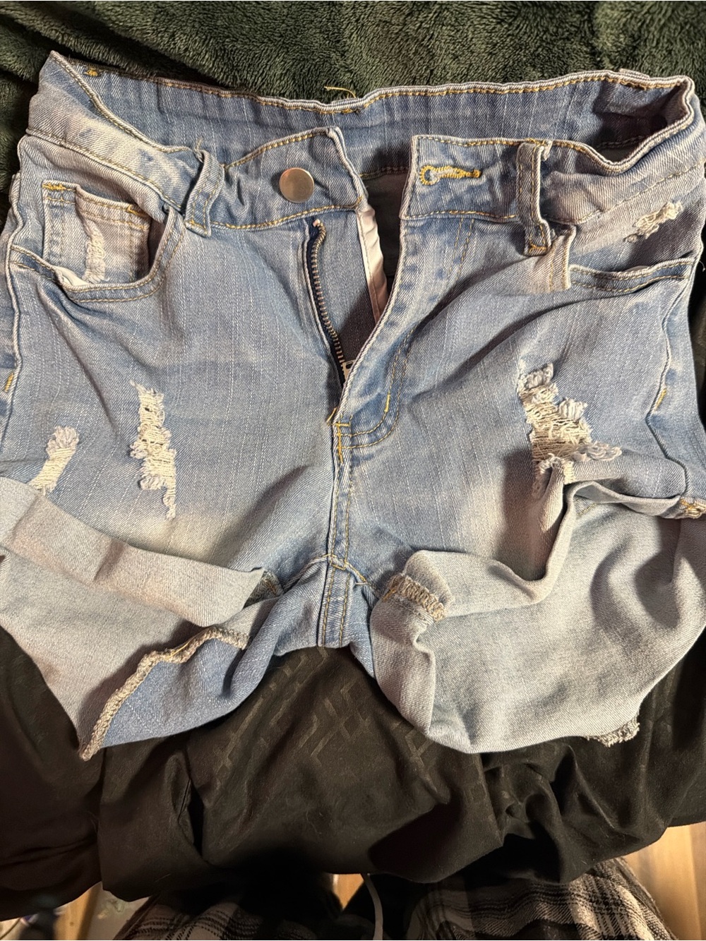 SHEIN Light Blue Distressed High-Waist Denim Shorts